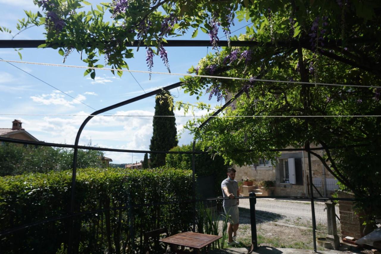 La Stalla De La Costa Asciano Exterior photo